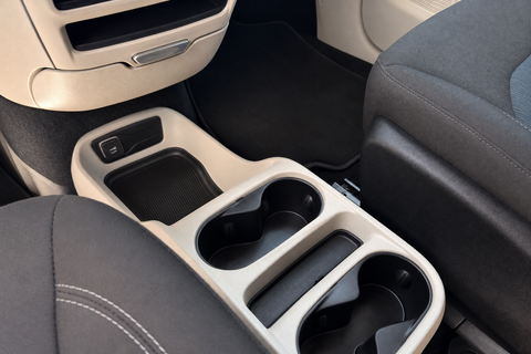 2023 Chrysler Grand Caravan — view 13