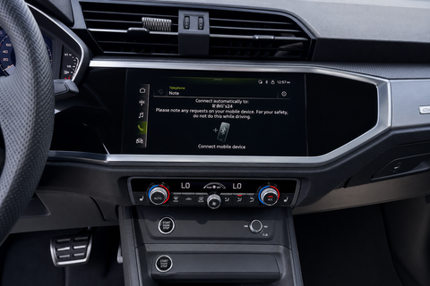 2025 Audi Q3 — view 8