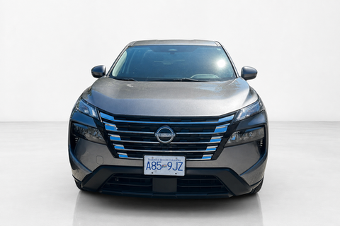 2024 Nissan Rogue — view 2