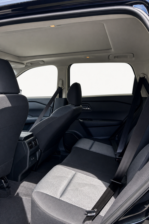 2026 NISSAN Rogue — view 11
