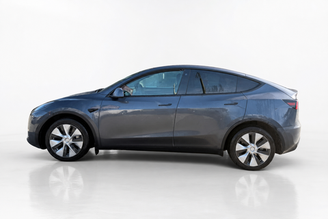 2023 Tesla Model Y — view 8