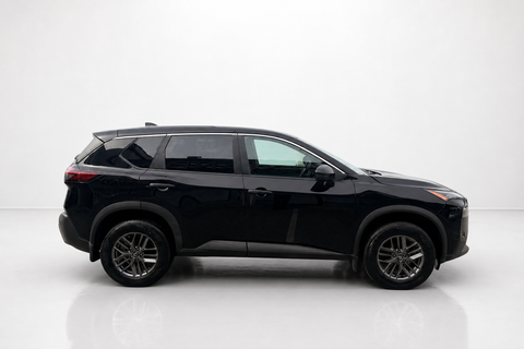 2023 Nissan Rogue — view 3