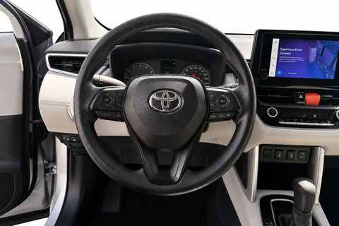 2023 Toyota Corolla Cross — view 13