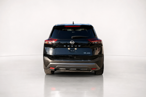 2023 Nissan Rogue — view 6