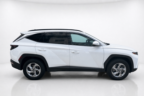 2024 Hyundai TUCSON — view 3
