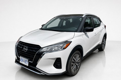 2024 Nissan Kicks — view 1