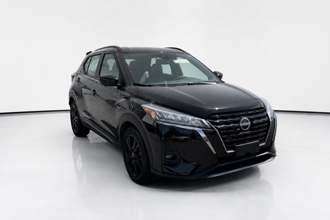 2023 Nissan Kicks — view 3