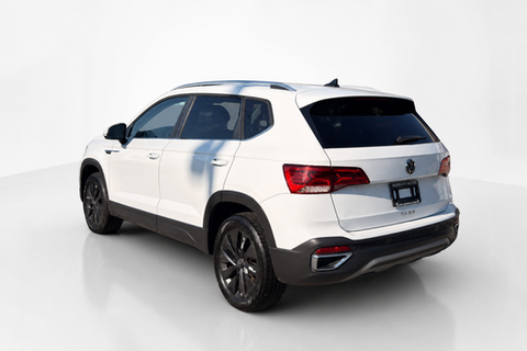 2024 Volkswagen Taos — view 6