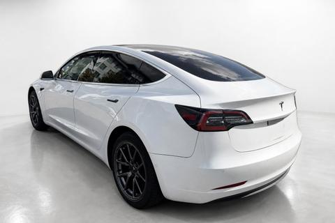 2020 Tesla Model 3 — view 5