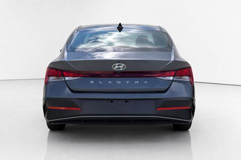 2026 Hyundai Elantra — view 10