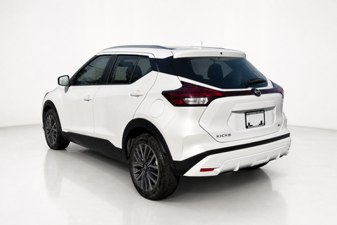 2024 Nissan Kicks — view 7