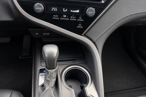 2024 Toyota Camry — view 9