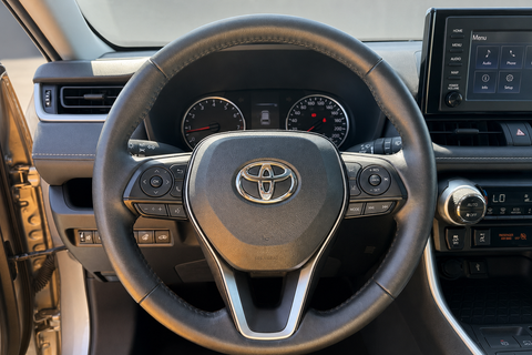 2022 Toyota RAV4 — view 8