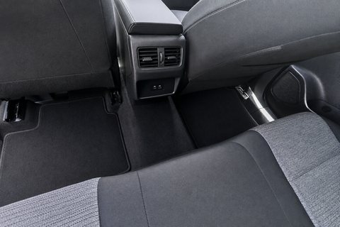 2023 Nissan Rogue — view 7