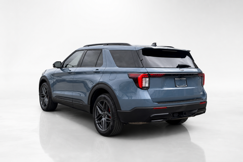 2025 Ford Explorer — view 7