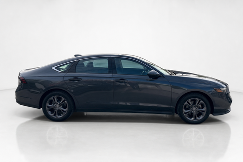 2023 Honda Accord Sedan — view 4