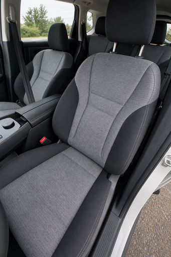 2023 Nissan Rogue — view 9