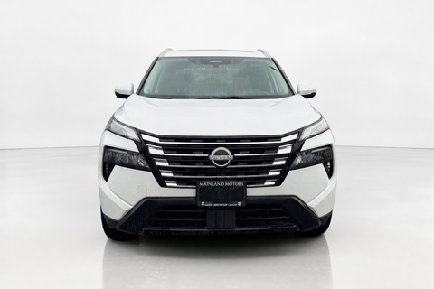2024 Nissan Rogue — view 1