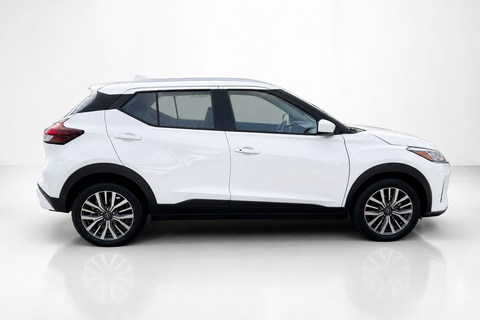 2024 Nissan Kicks — view 5