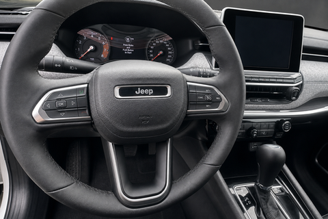 2025 Jeep Compass — view 6