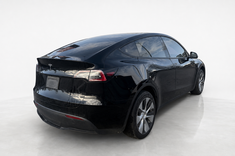 2022 Tesla Model Y — view 5
