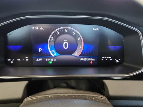 2025 VOLKSWAGEN Jetta — view 10