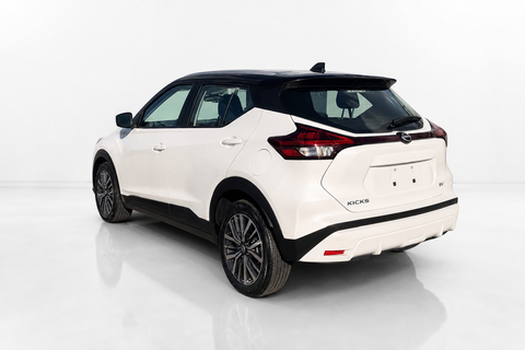 2024 Nissan Kicks — view 6