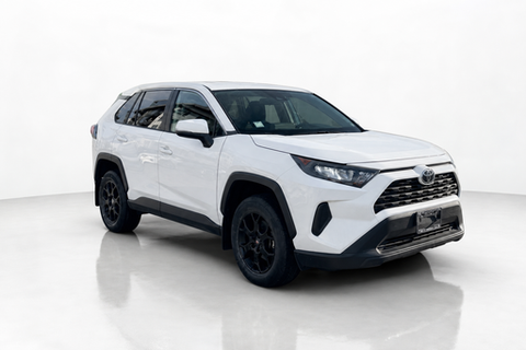 2024 Toyota RAV4 — view 3