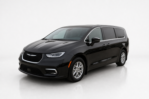 2023 Chrysler Pacifica — view 1
