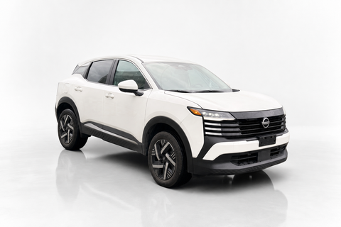 2025 Nissan Kicks — view 2