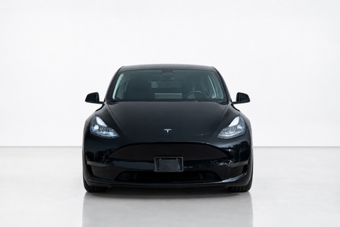 2024 Tesla Model Y — view 2