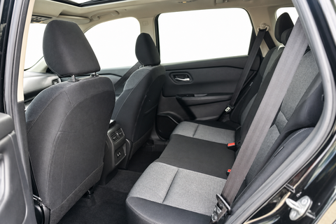 2024 Nissan Rogue — view 13