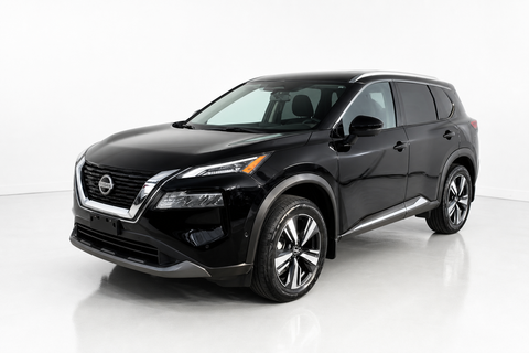 2023 Nissan Rogue — view 1