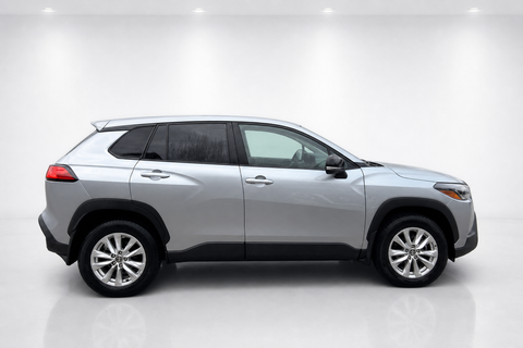 2025 Toyota Corolla Cross — view 4