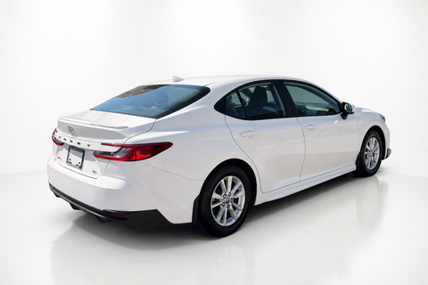2025 Toyota Camry — view 5