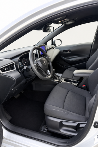 2024 Toyota Corolla 5-Door — view 8