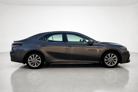 2021 Toyota Camry — view 3