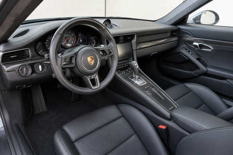 2024 Porsche 911 — view 11