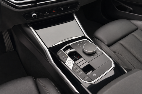 2024 BMW 3 Series — view 13