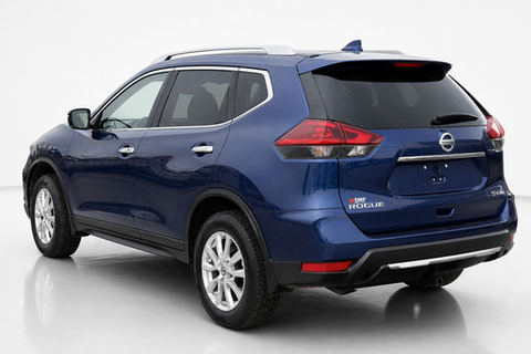 2020 Nissan Rogue — view 6