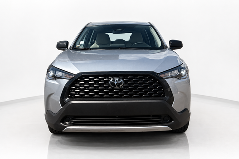 2023 Toyota Corolla Cross — view 2
