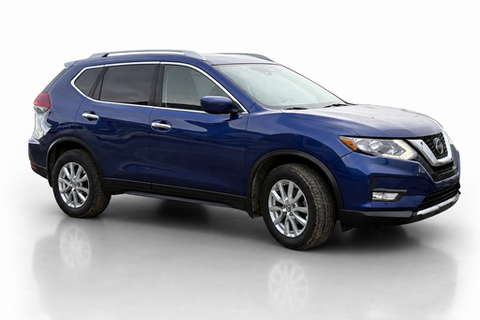 2020 Nissan Rogue — view 3