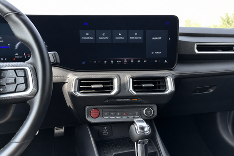 2024 Ford Mustang — view 11