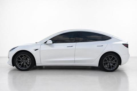 2020 Tesla Model 3 — view 7