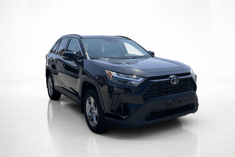 2025 Toyota RAV 4 — view 3