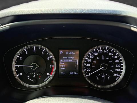 2020 Hyundai Santa Fe — view 8