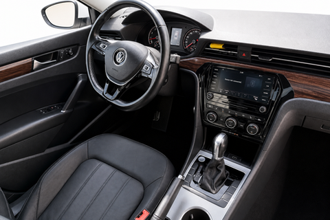 2020 Volkswagen Passat — view 12