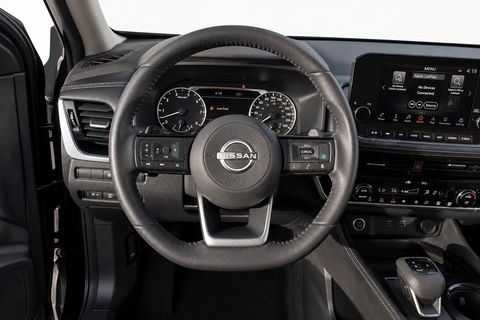 2023 Nissan Rogue — view 9