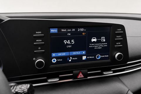 2025 Hyundai Elantra — view 11
