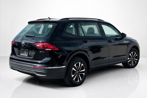 2022 Volkswagen Tiguan — view 3